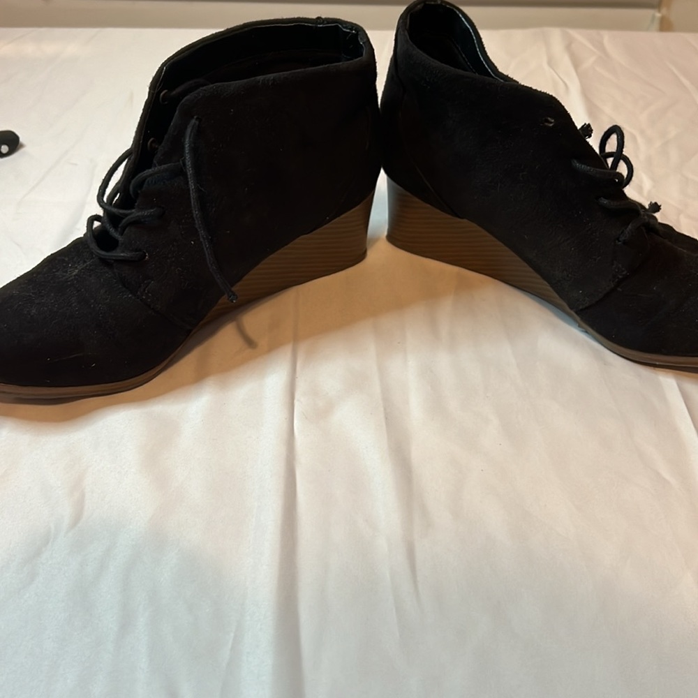 Dr Scholls Memory Foam Boot Worn Once - image 4